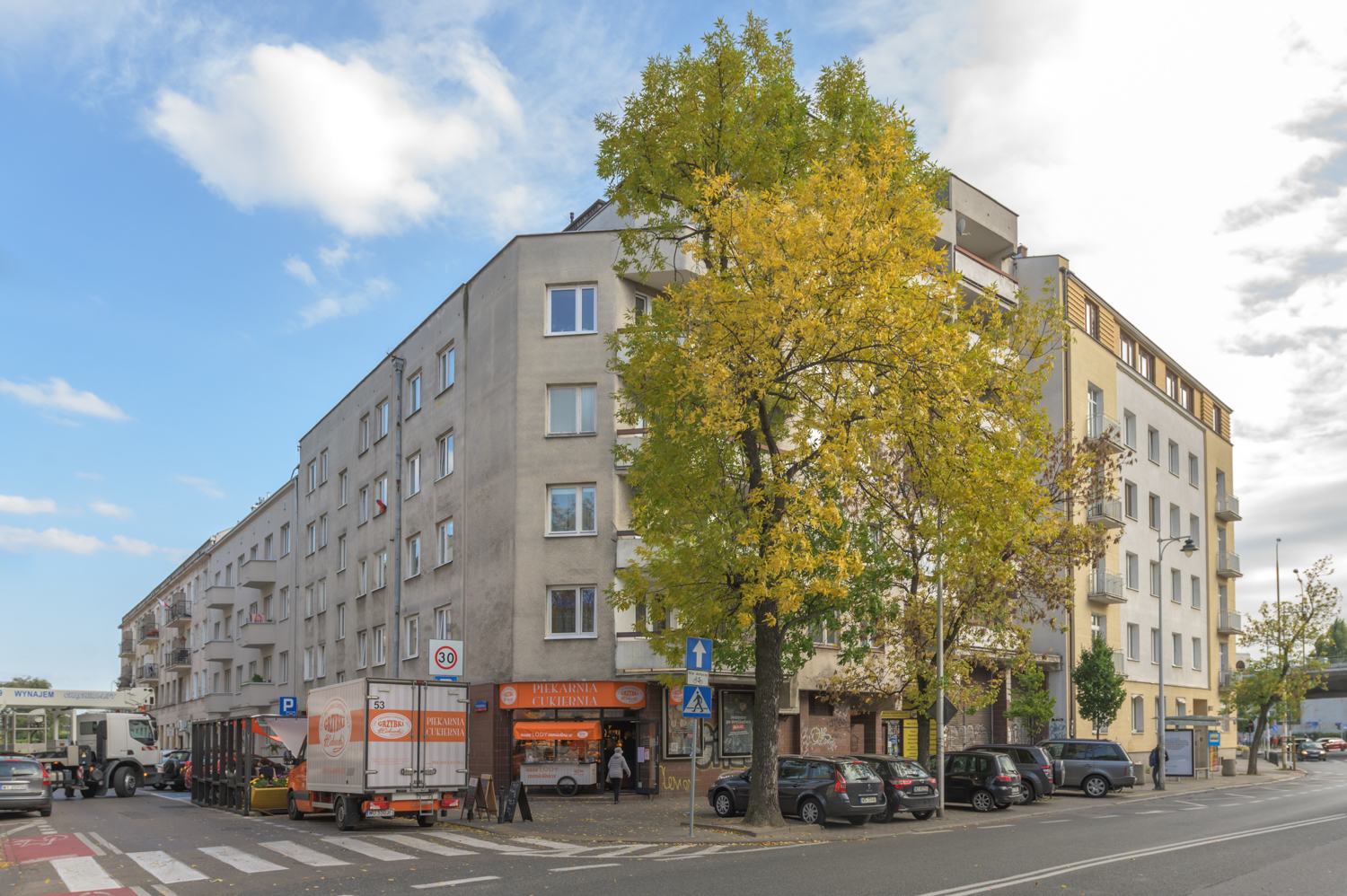 Zdjęcie architektury budynku Budynek mieszkalno-usługowy